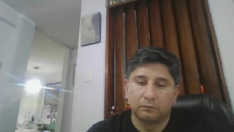 Snapshot of dickeduardo chatting on April 24, 2026, 2:14 am dickeduardo online show from April 24, 2026, 2:14 am