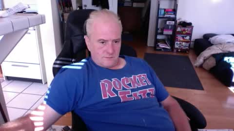 Richard Fleischer online show from October 19, 2025, 3:12 pm
