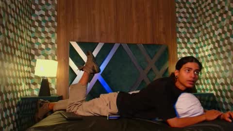 Snapshot of dickie_dicking chatting on November 15, 2025, 9:32 pm dickie_dicking online show from November 15, 2025, 9:32 pm