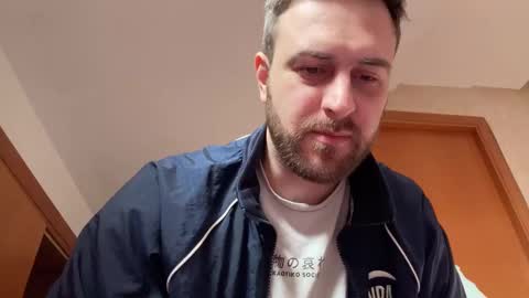 Im Julian  all cum shot videos here    online show from February 18, 2025, 3:10 pm