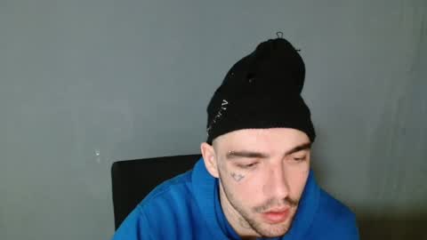 Snapshot of didismurf02 chatting on January 2, 2025, 2:33 am didismurf02 online show from January 2, 2025, 2:33 am