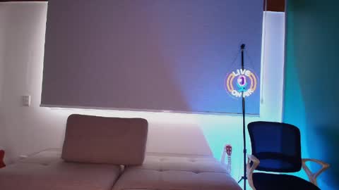 didy_reis online show from May 23, 2026, 7:29 pm