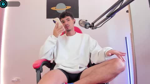 Snapshot of diego_latino chatting on September 14, 2025, 8:30 pm Diego lat online show from September 14, 2025, 8:30 pm