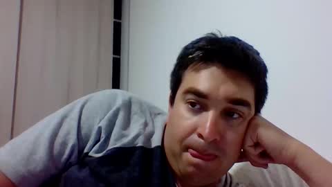 Diego online show from February 8, 2026, 2:37 am