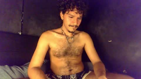 diemond_latinx98 online show from March 30, 2026, 4:57 am