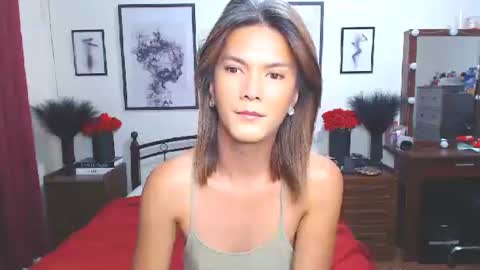 Dennesse online show from December 3, 2025, 11:41 am