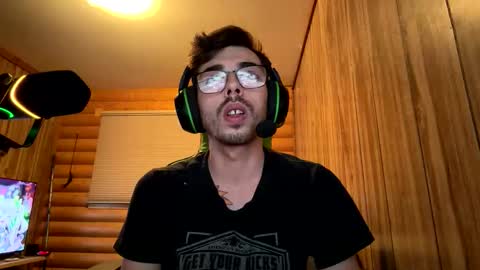 Snapshot of digbickjay42099 chatting on April 6, 2026, 5:41 am digbickjay42099 online show from April 6, 2026, 5:41 am