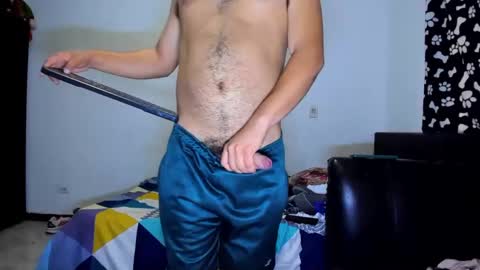 Snapshot of diiego_xxx chatting on October 7, 2025, 12:57 pm diiego_xxx online show from October 7, 2025, 12:57 pm