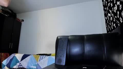 Snapshot of diiego_xxx chatting on October 20, 2025, 1:44 pm diiego_xxx online show from October 20, 2025, 1:44 pm