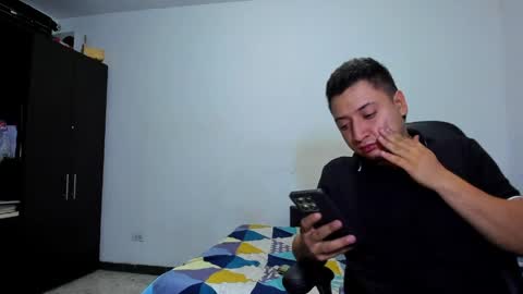 Snapshot of diiego_xxx chatting on April 9, 2026, 1:38 am diiego_xxx online show from April 9, 2026, 1:38 am