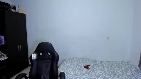 Snapshot of diiego_xxx chatting on April 14, 2026, 11:38 am diiego_xxx online show from April 14, 2026, 11:38 am