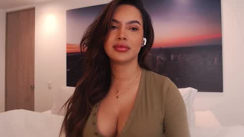 Diiione online show from March 8, 2026, 1:14 am