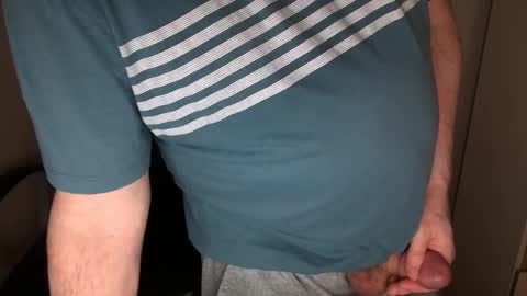 Snapshot of diki3333333333 chatting on March 8, 2025, 6:43 am Nick online show from March 8, 2025, 6:43 am