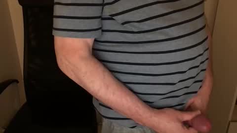 Snapshot of diki3333333333 chatting on October 31, 2025, 8:26 am Nick online show from October 31, 2025, 8:26 am