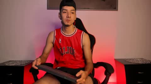 Snapshot of dilan_ar5 chatting on May 14, 2026, 2:13 pm DILAN online show from May 14, 2026, 2:13 pm