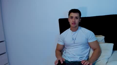 Dilan Coy online show from January 17, 2025, 2:28 pm