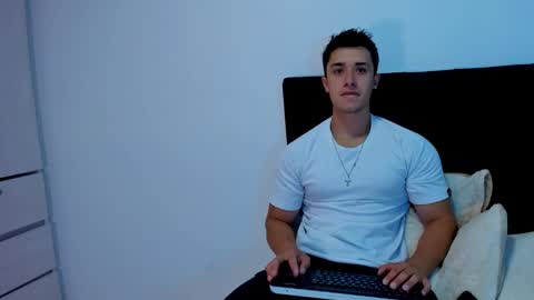 Dilan Coy online show from January 20, 2025, 3:07 pm
