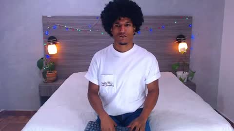 dilan_hall online show from June 17, 2026, 7:04 pm