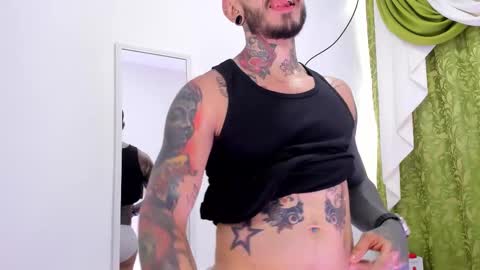 dilan_scootk_ online show from September 12, 2025, 7:25 pm