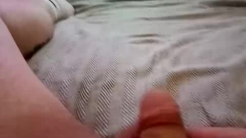 dilevics1985 online show from October 4, 2025, 9:29 am