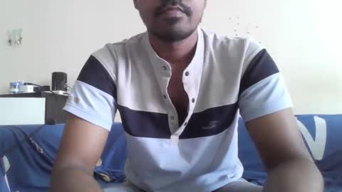 dilip_09 online show from January 16, 2025, 2:09 am