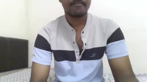 dilip_09 online show from January 16, 2025, 10:12 pm