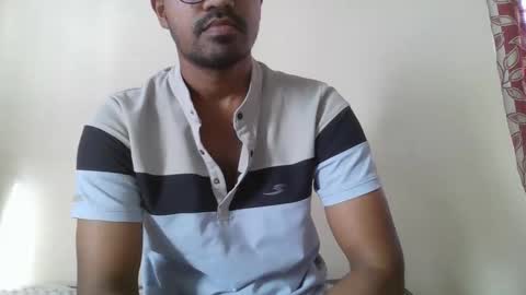 dilip_09 online show from January 17, 2025, 2:18 am