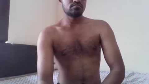 dilip_09 online show from January 24, 2025, 8:34 am