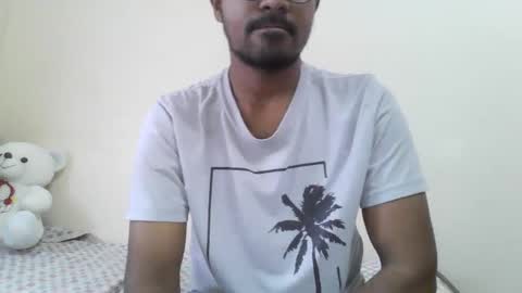 dilip_09 online show from January 26, 2025, 12:26 am