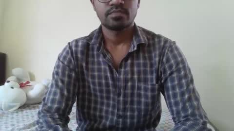 dilip_09 online show from February 2, 2025, 9:40 am