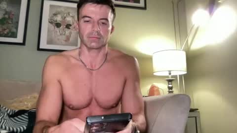 Dillon online show from October 9, 2025, 8:07 pm