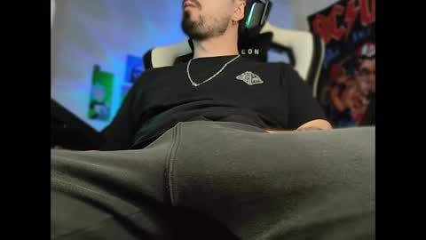 Snapshot of dimas22222 chatting on February 17, 2025, 12:48 pm dimas22222 online show from February 17, 2025, 12:48 pm