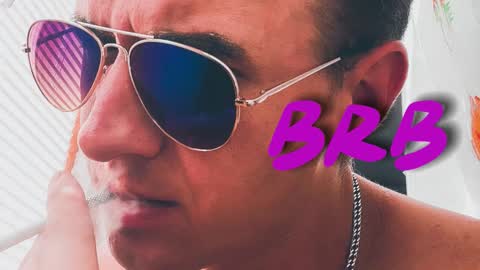 Snapshot of dimastyzzz chatting on September 25, 2025, 4:11 pm Dimetriusen online show from September 25, 2025, 4:11 pm