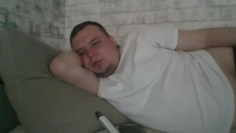 Snapshot of dimasvit5306 chatting on March 19, 2026, 7:23 am dimasvit5306 online show from March 19, 2026, 7:23 am