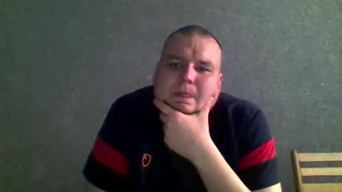 Snapshot of dimasvit5306 chatting on April 7, 2026, 11:43 am dimasvit5306 online show from April 7, 2026, 11:43 am