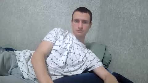 dimes_21 online show from November 14, 2025, 3:49 am