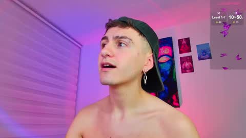 Julian Independent Model online show from January 18, 2026, 4:49 am