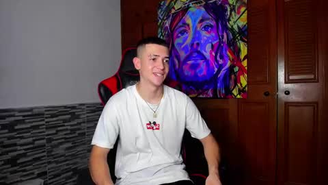 dimitri_higt online show from February 28, 2025, 10:50 pm