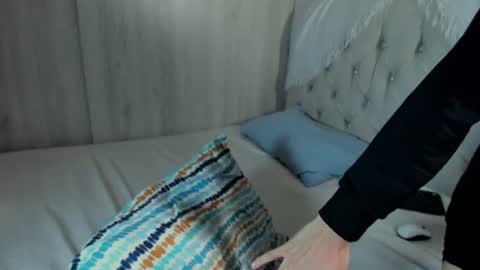 Snapshot of dimitri_targaryen chatting on July 21, 2026, 6:05 am Fabian online show from July 21, 2026, 6:05 am