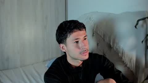 Snapshot of dimitri_targaryen chatting on July 25, 2026, 3:04 am Fabian online show from July 25, 2026, 3:04 am