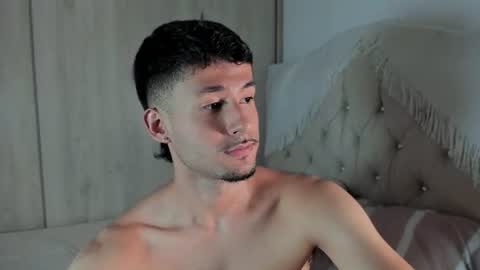Snapshot of dimitri_targaryen chatting on July 31, 2026, 8:30 pm Fabian online show from July 31, 2026, 8:30 pm