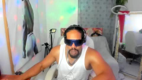 dimitry kyle mucle online show from January 6, 2025, 4:47 am