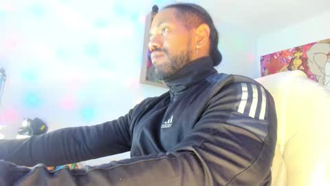 Snapshot of dimitry_muscle chatting on September 26, 2025, 11:09 pm dimitry kyle mucle online show from September 26, 2025, 11:09 pm