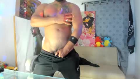 Snapshot of dimitry_muscle chatting on October 10, 2025, 1:48 am dimitry kyle mucle online show from October 10, 2025, 1:48 am