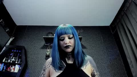 Snapshot of dimmuanddarkness chatting on January 11, 2025, 12:50 pm dimmuanddarkness online show from January 11, 2025, 12:50 pm