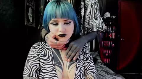 Snapshot of dimmuanddarkness chatting on February 14, 2025, 6:12 am dimmuanddarkness online show from February 14, 2025, 6:12 am