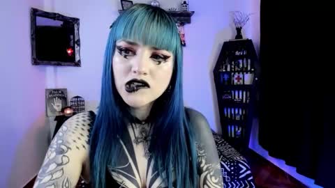 Snapshot of dimmuanddarkness chatting on October 10, 2025, 6:23 am dimmuanddarkness online show from October 10, 2025, 6:23 am