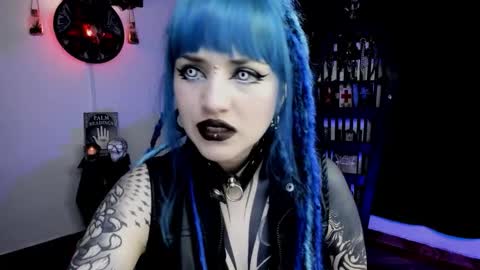 dimmuanddarkness online show from December 14, 2025, 4:23 pm