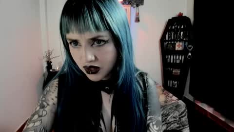 dimmuanddarkness online show from April 30, 2026, 10:10 am