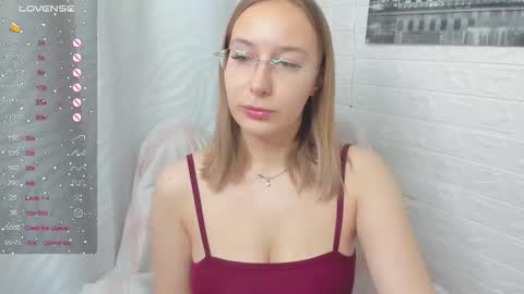 Snapshot of dina_sunshine chatting on February 13, 2026, 2:02 pm Dina online show from February 13, 2026, 2:02 pm